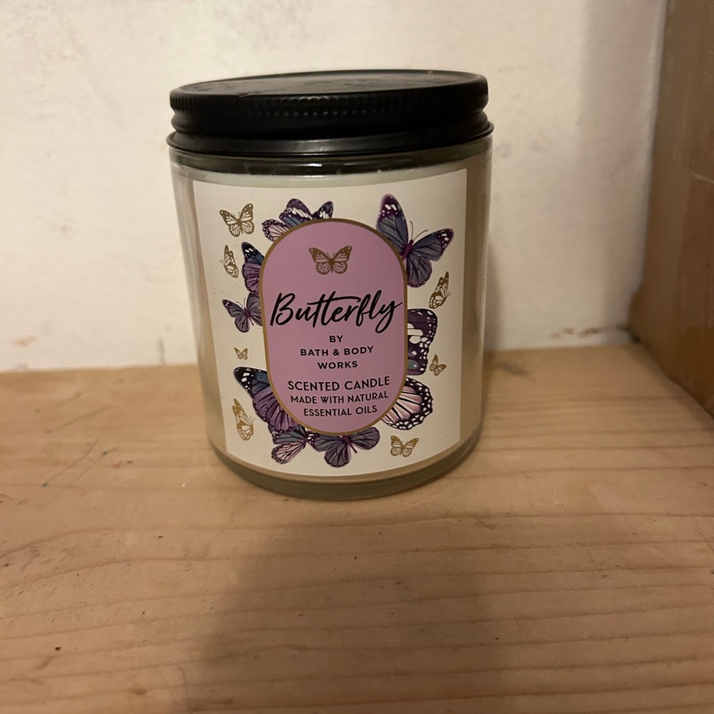 Bath & Body Works Purple and Gold Candle